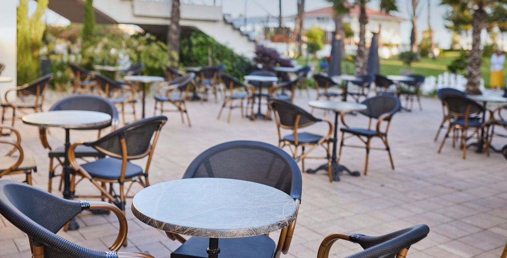 Azul Beach Resort Montenegro 4*