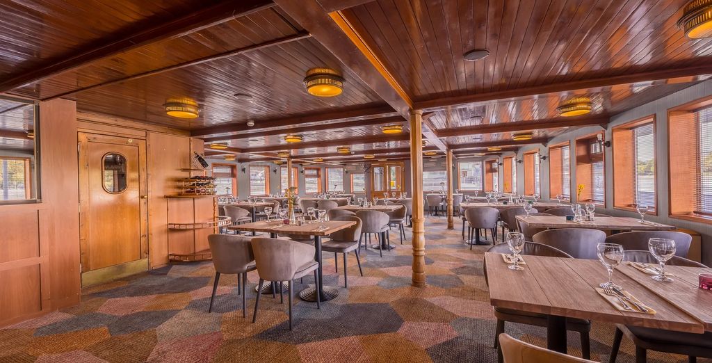 Fortuna Boat Hotel 