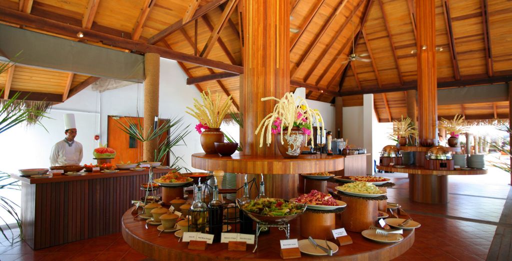 Medhufushi Island Resort 4*