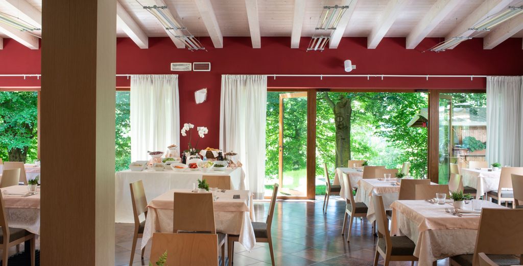 Vital Hotel Flora 4*
