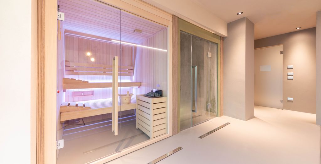 Vital Hotel Flora 4*