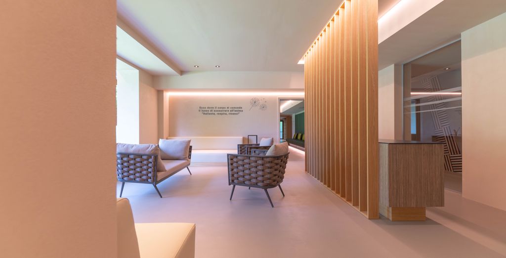 Vital Hotel Flora 4*