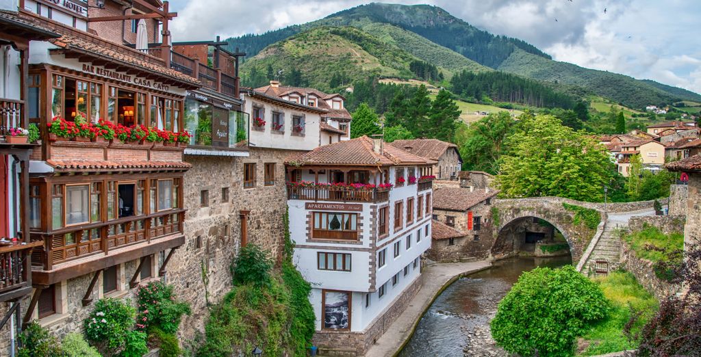 Tour in auto: Un itinerario d’autore nel cuore verde del Nord