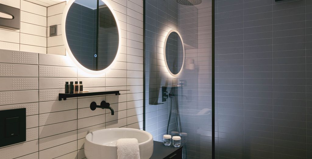NEU Residences 4*