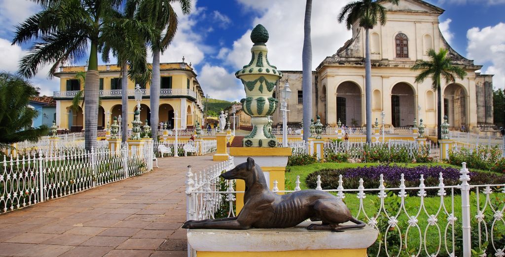 Tour privato: Tra vivaci città e mare cristallino