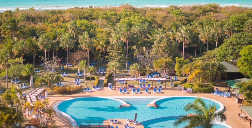 Tour privato: Tra vivaci città e mare cristallino