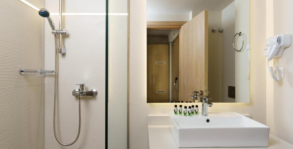 Gallery Central 4*