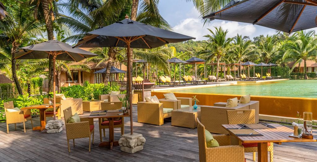 Novotel Bangkok Sukhumvit 20 5*, Vignette Collection Dinso Resort & Villas Ko Chang by IHG 5* con possibile estensione a Koh Kood