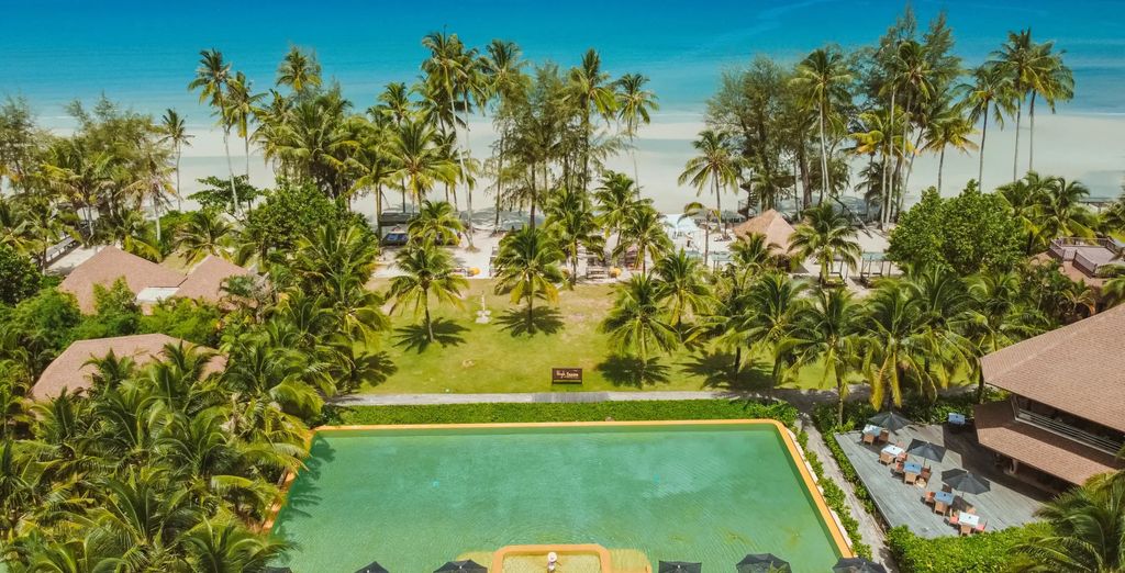 Novotel Bangkok Sukhumvit 20 5*, Vignette Collection Dinso Resort & Villas Ko Chang by IHG 5* con possibile estensione a Koh Kood