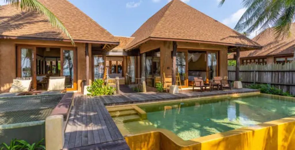 Mercure Bangkok Sukhumvit 11 4*, Dinso Resort & Villas Ko Chang, Vignette Collection by IHG 5* e eventuale soggiorno all'High Season Pool Villa & Spa 5*