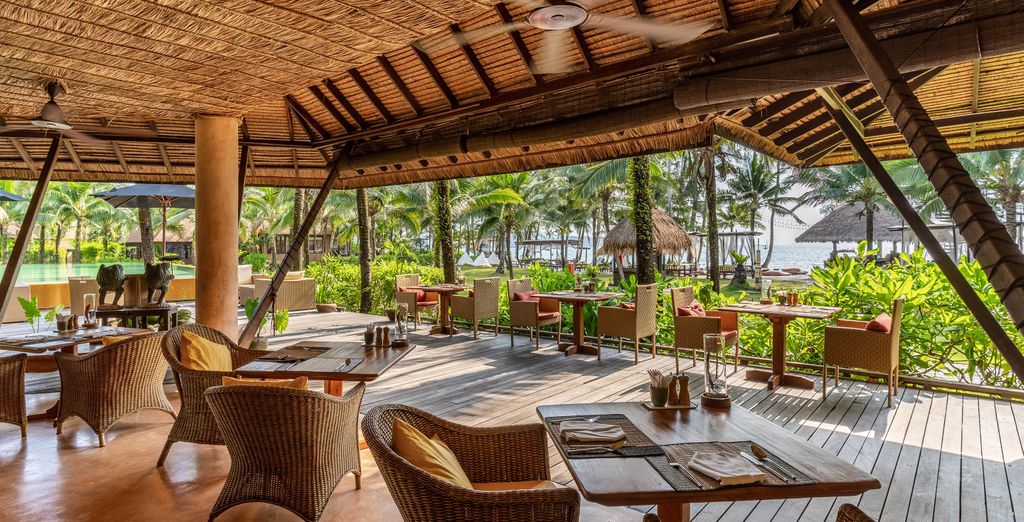 Novotel Bangkok Sukhumvit 20 5*, Vignette Collection Dinso Resort & Villas Ko Chang by IHG 5* con possibile estensione a Koh Kood