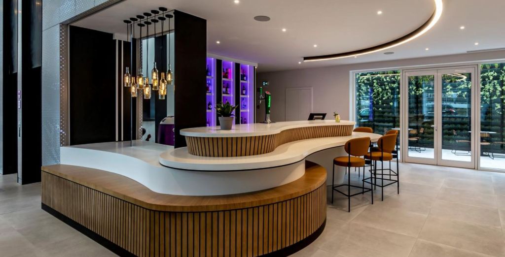 Yotel Porto 4*