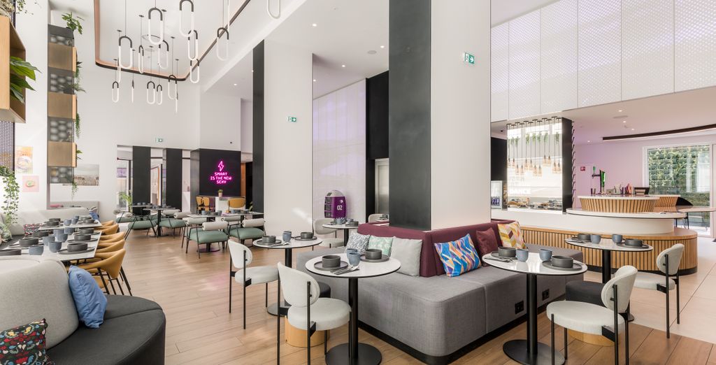Yotel Porto 4*