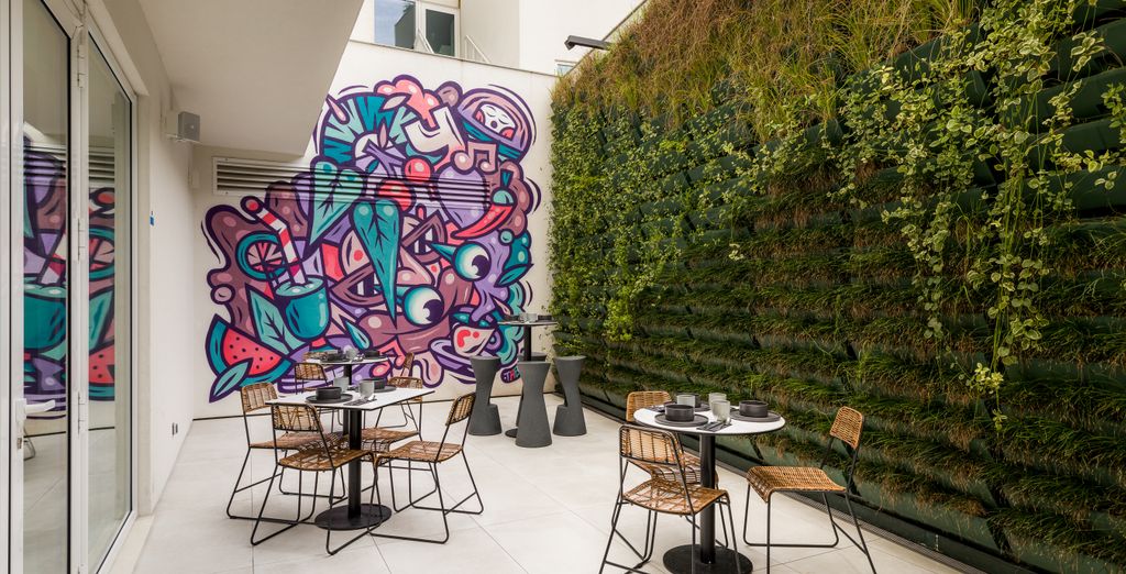 Yotel Porto 4*