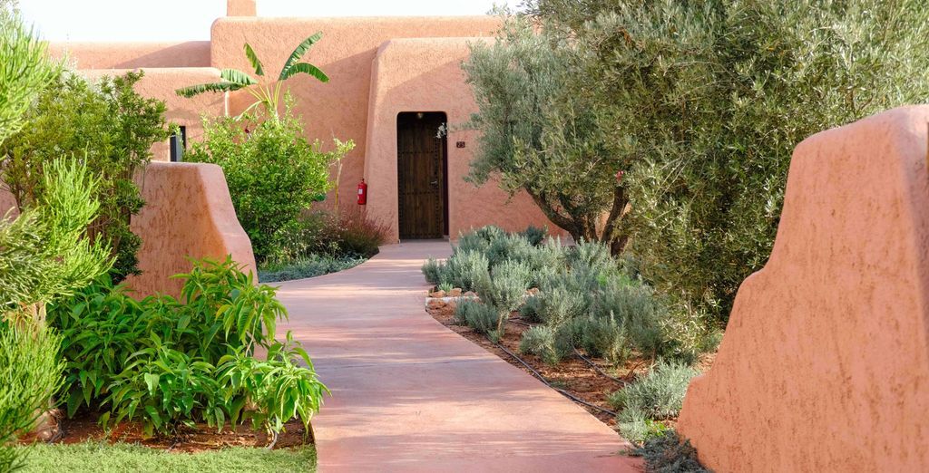 Oasis Lodges 4*
