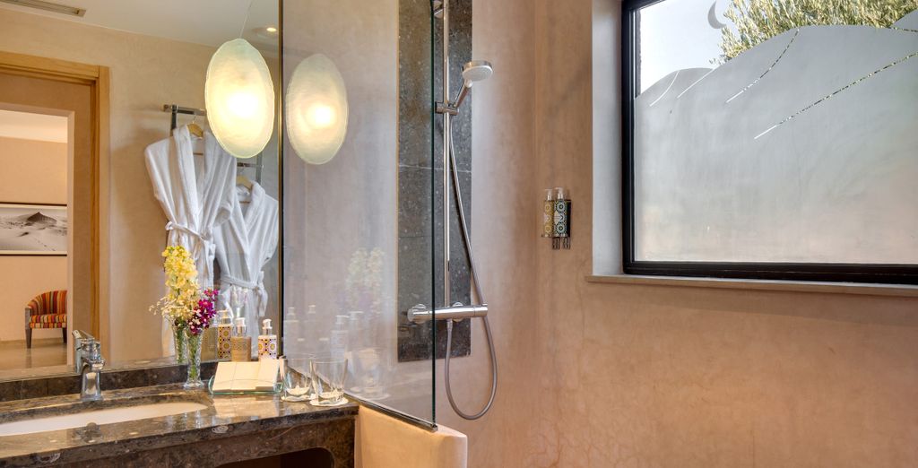 Oasis Lodges 4*