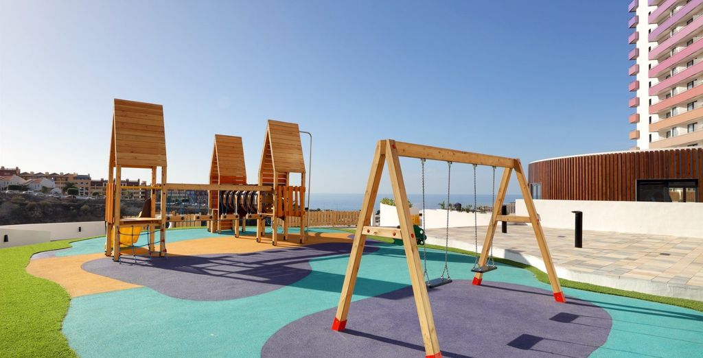 Hard Rock Hotel Tenerife 5*