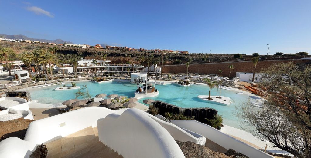 Hard Rock Hotel Tenerife 5*