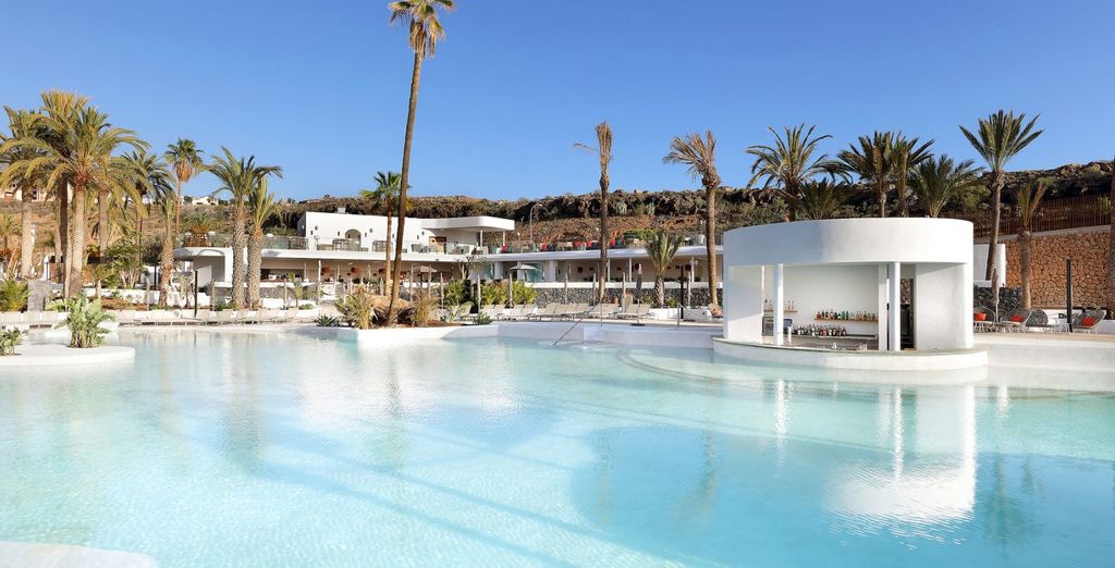 Hard Rock Hotel Tenerife 5*