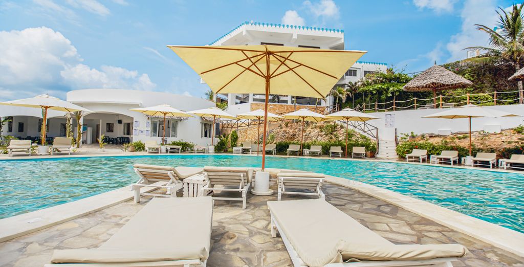 AHG Lion Beach Resort & Spa 4*