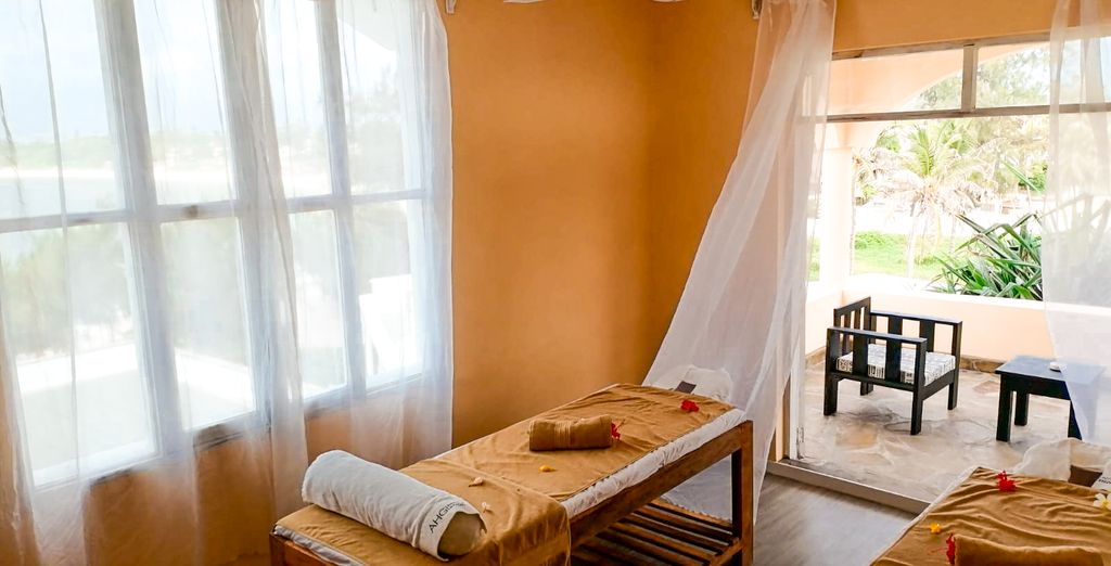 Safari Riziki con estensione all'AHG Lion Beach Resort & Spa 4*