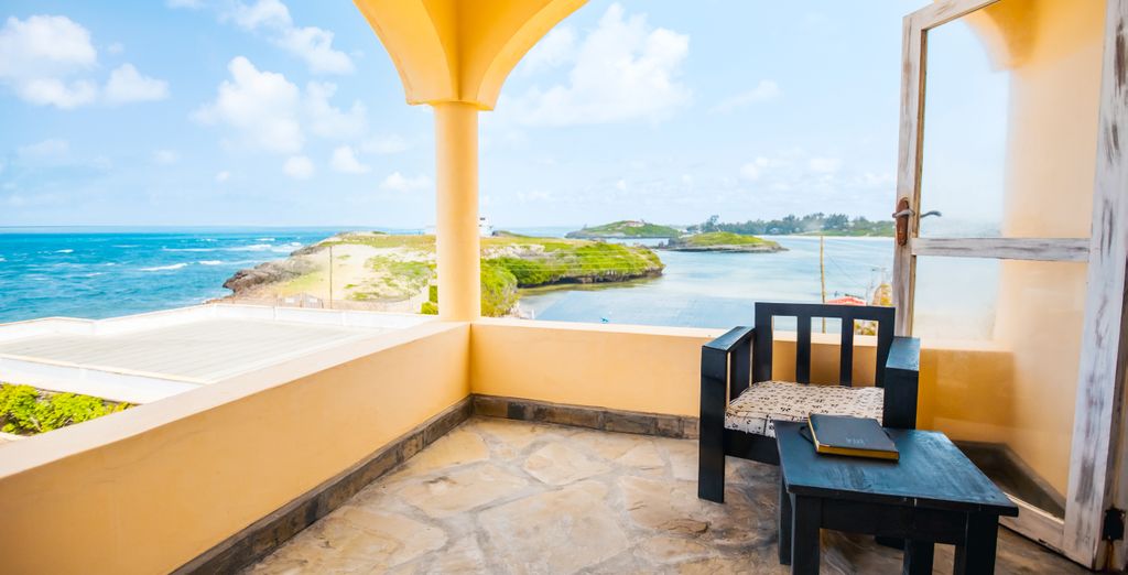 Safari Riziki con estensione all'AHG Lion Beach Resort & Spa 4*