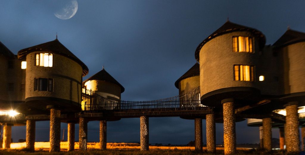 Pinewood Beach Resort & Spa 4* e Safari da 1 a 4 notti