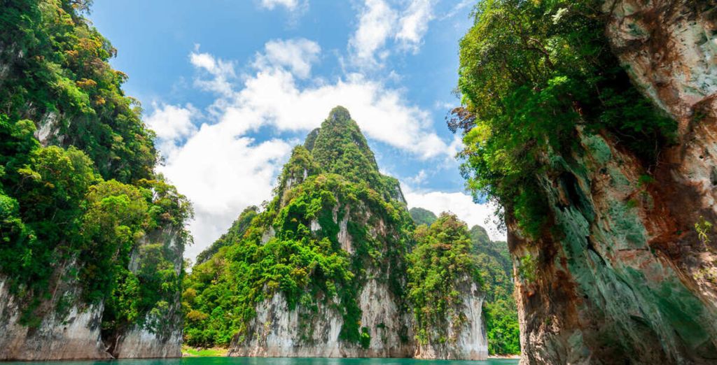 Combinato Kantary Bay 4*, esperienza a Khao Sok, Kantary Beach 4* e possibile pre-estensione a Bangkok