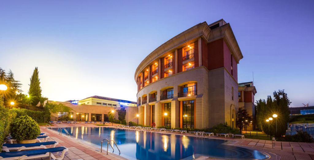 AZZ Mérida Medea 4*