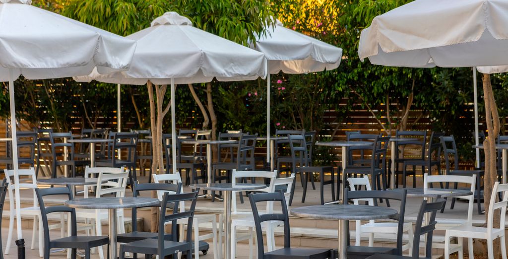 Mayfair Hotel 4*