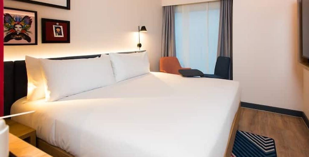 Hampton by Hilton Park Royal 4*