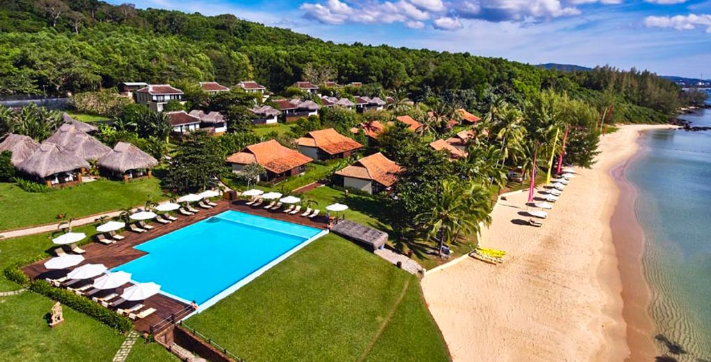 Soggiorno in libertà: Tra città vivaci e relax balneare