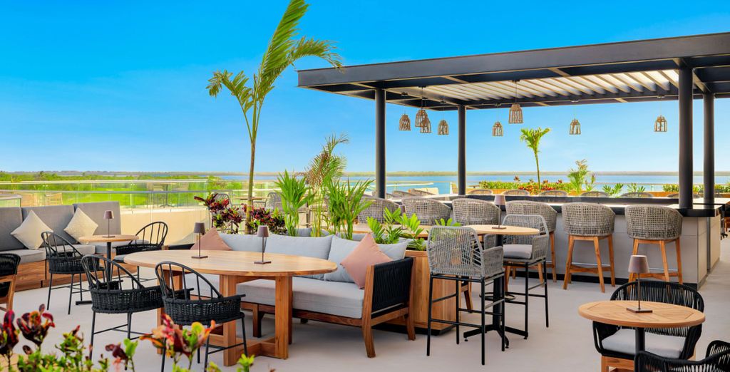 Hyatt Vivid Grand Island Cancun 5* - Adult Only