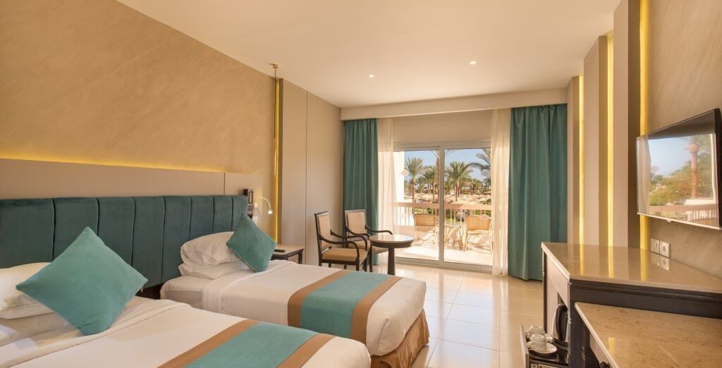 Hurghada Long Beach Resort 4*