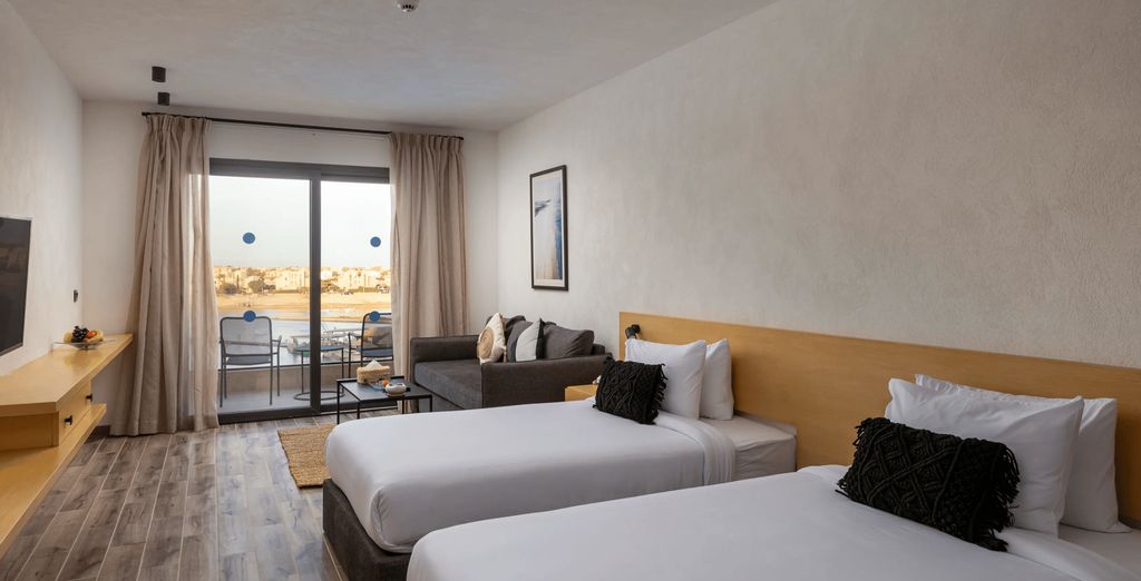 Creek Hotel & Residences 5*