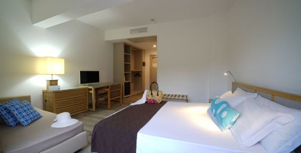 Baia di Conte Hotel Club 4*