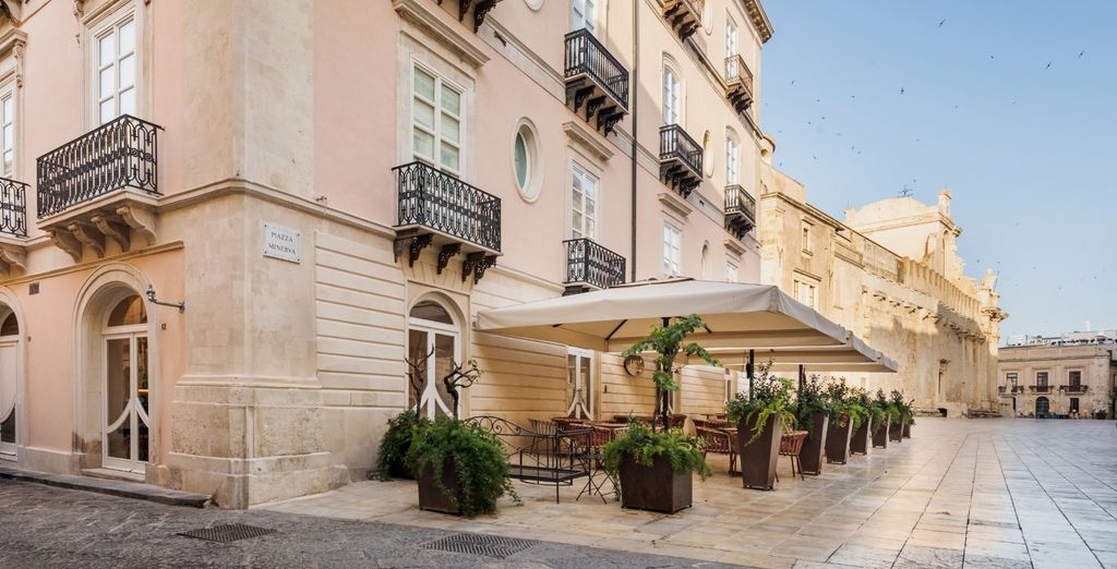 VRetreats - Palazzo Artemide 4*