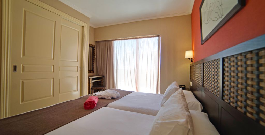 Ôclub Experience Holiday World Village 4*
