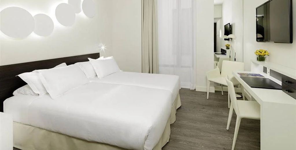 Hotel H10 Port Vell 4*