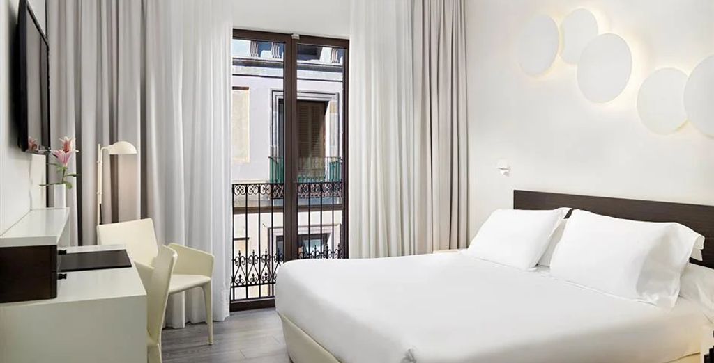 Hotel H10 Port Vell 4*