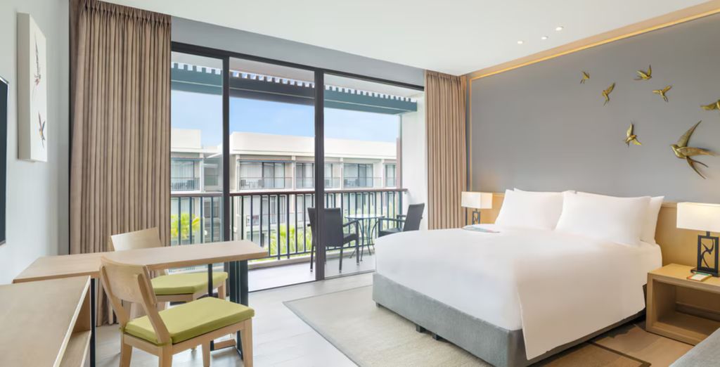 Diamond Cliff Resort & Spa 5*, Sea Seeker Krabi Resort - SHA Extra Plus 4*, Le Méridien Khao Lak Resort & Spa 5* con possibile pre-estensione al Lilit Bang Lumphu Hotel - Bangkok 4*
