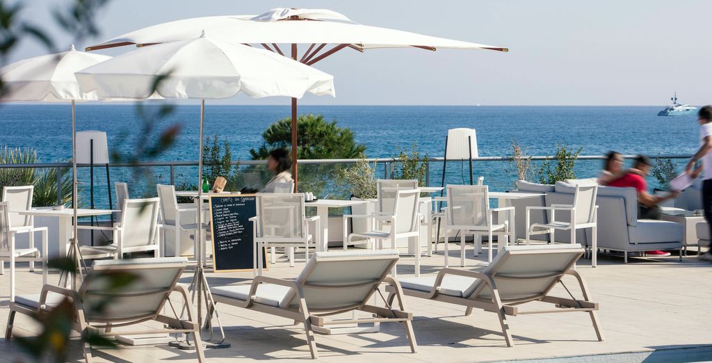 Mercure Villeneuve Loubet Plage 4*