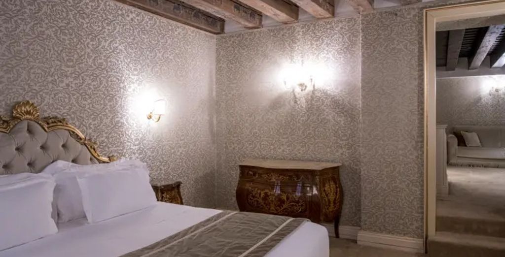Hotel Nani Mocenigo Palace 4*