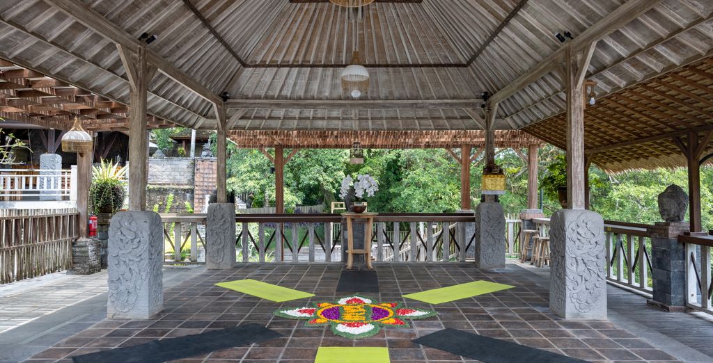 Combinato: Kawi Resort 4*, Mahagiri Resort Nusa Lembongan 4* e The Westin Resort Nusa Dua, Bali 5*