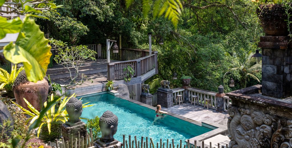 Combinato: Kawi Resort 4*, Mahagiri Resort Nusa Lembongan 4* e The Westin Resort Nusa Dua, Bali 5*