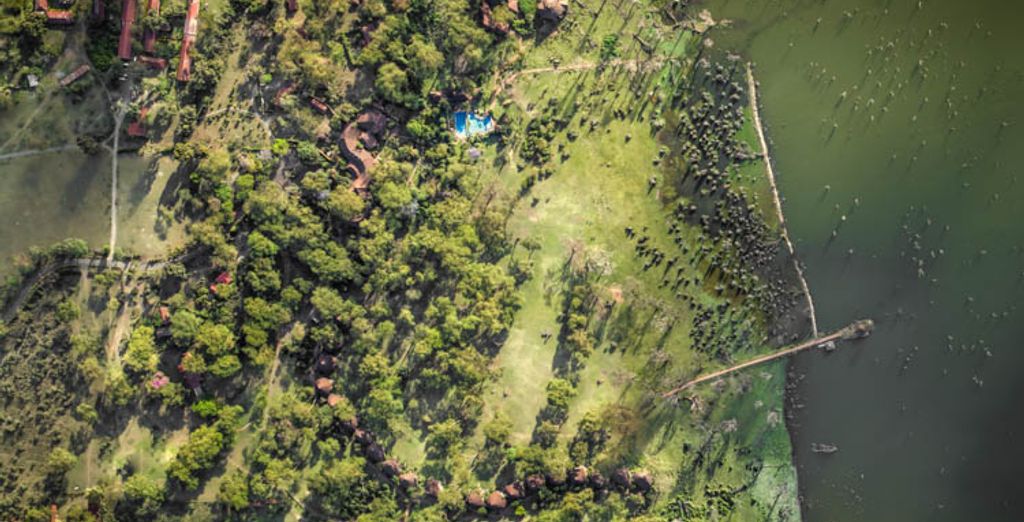 Safari Riziki con estensione all'AHG Lion Beach Resort & Spa 4*