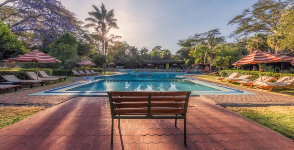 Safari Riziki con estensione all'AHG Lion Beach Resort & Spa 4*