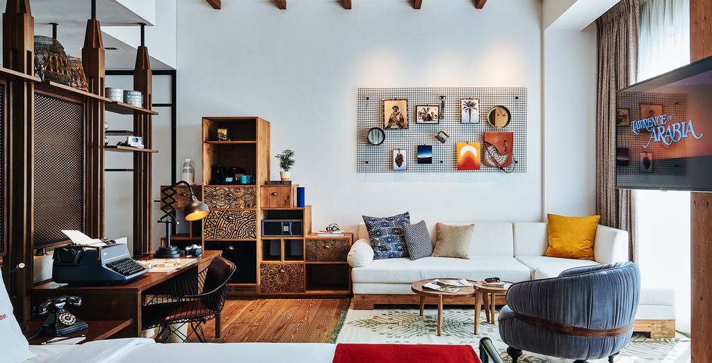 25hours Hotel One Central 5*