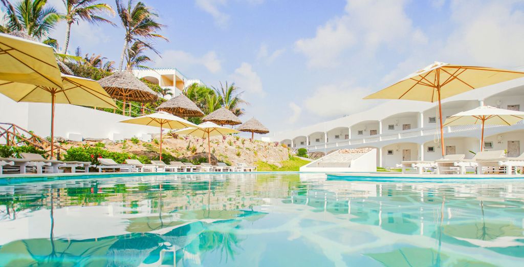 AHG Lion Beach Resort & Spa 4*