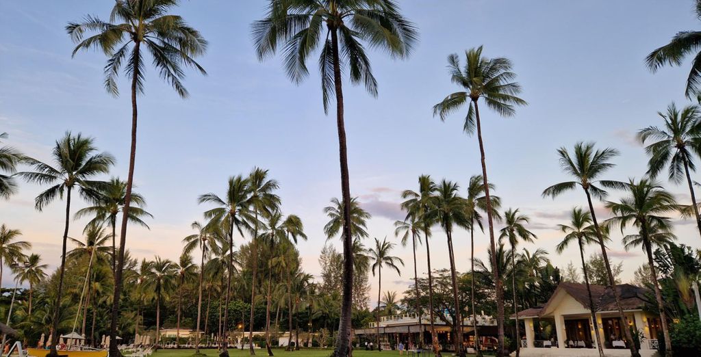 Theatre Residence 4*, Holiday Inn Resort Krabi Ao Nang Beach 4* e Kantary Beach Khao Lak 4*